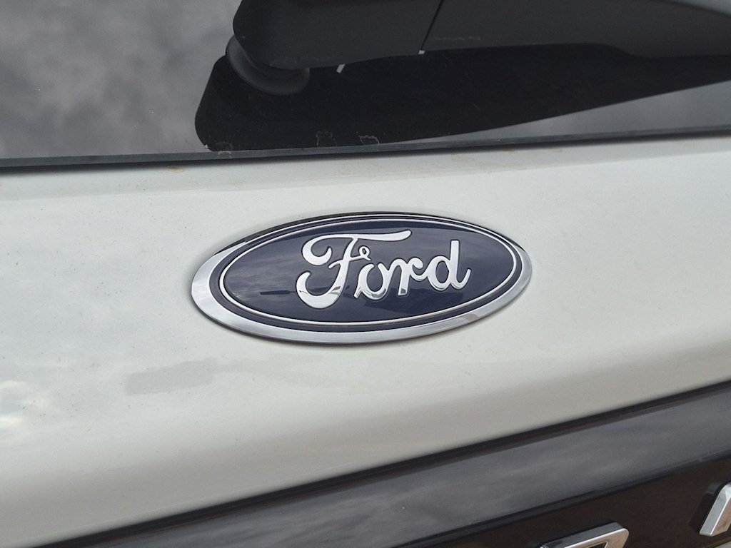 Thumbnail: 2026 Ford Explorer - 7