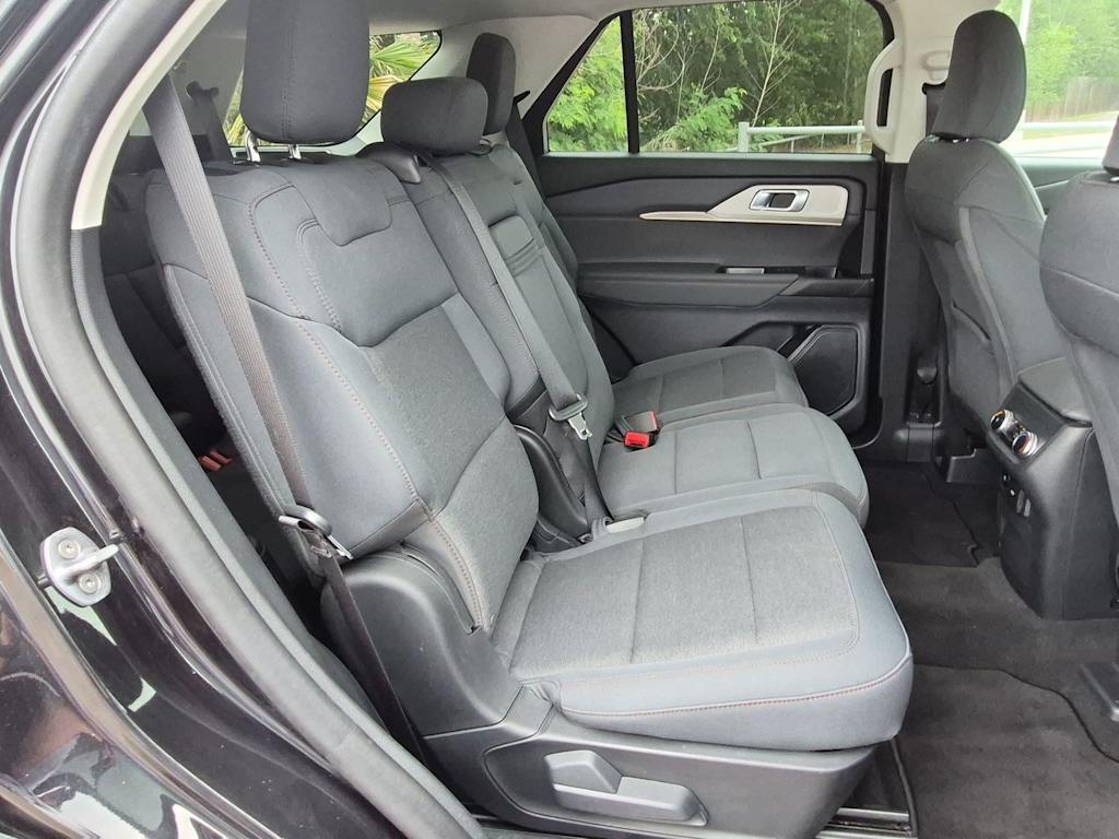 Thumbnail: 2025 Ford Explorer - 32