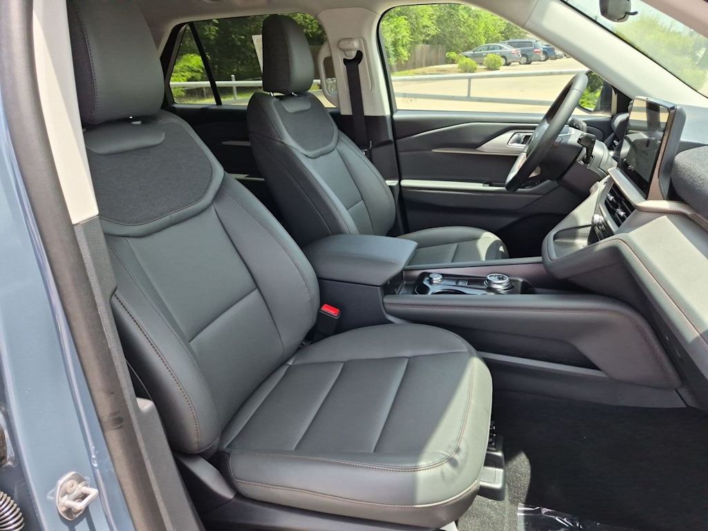 Thumbnail: 2026 Ford Explorer - 12