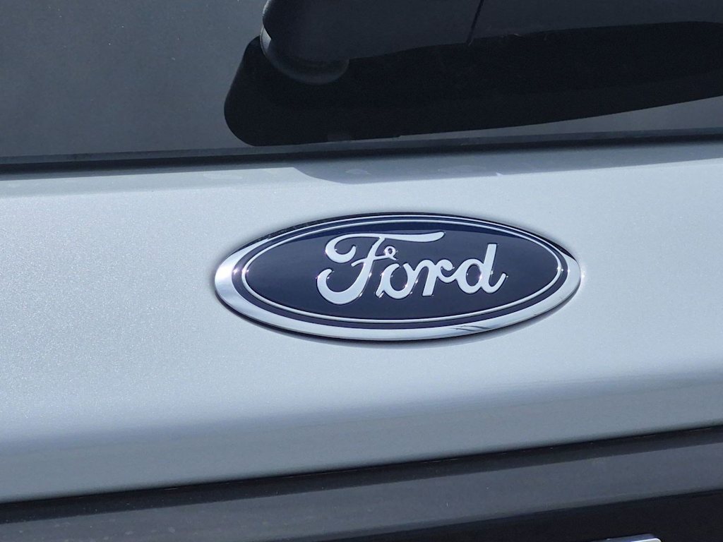 Thumbnail: 2026 Ford Explorer - 7