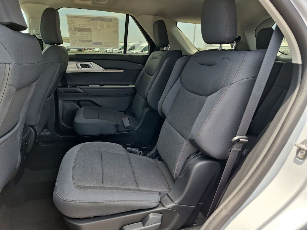 Thumbnail: 2026 Ford Explorer - 13