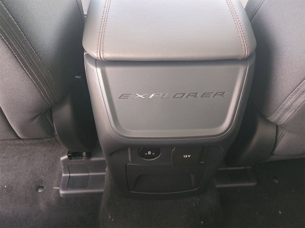 Thumbnail: 2025 Ford Explorer - 30