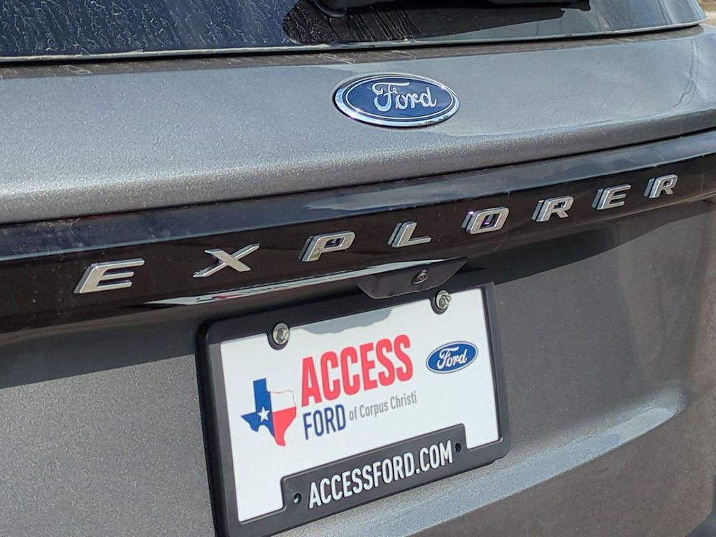 Thumbnail: 2026 Ford Explorer - 34