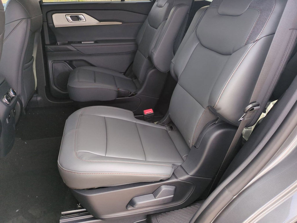 Thumbnail: 2026 Ford Explorer - 13