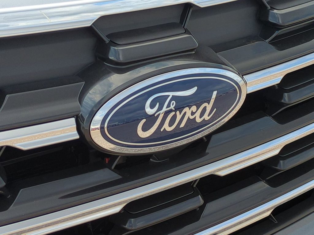 Thumbnail: 2026 Ford Explorer - 7