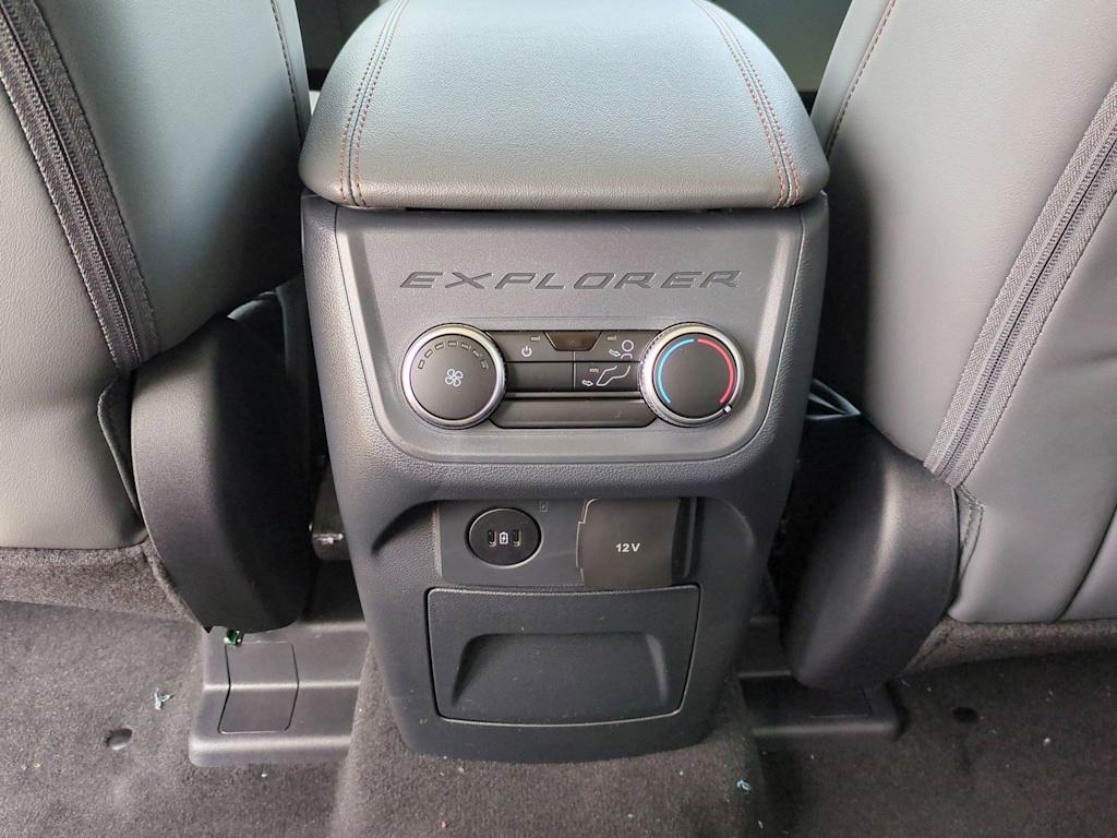 Thumbnail: 2026 Ford Explorer - 30