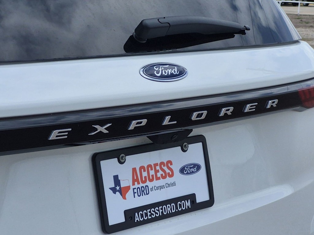 Thumbnail: 2026 Ford Explorer - 34