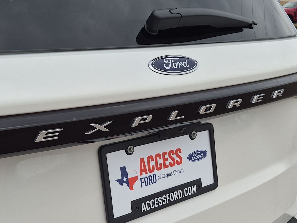 Thumbnail: 2026 Ford Explorer - 32