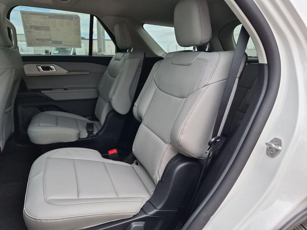 Thumbnail: 2026 Ford Explorer - 13