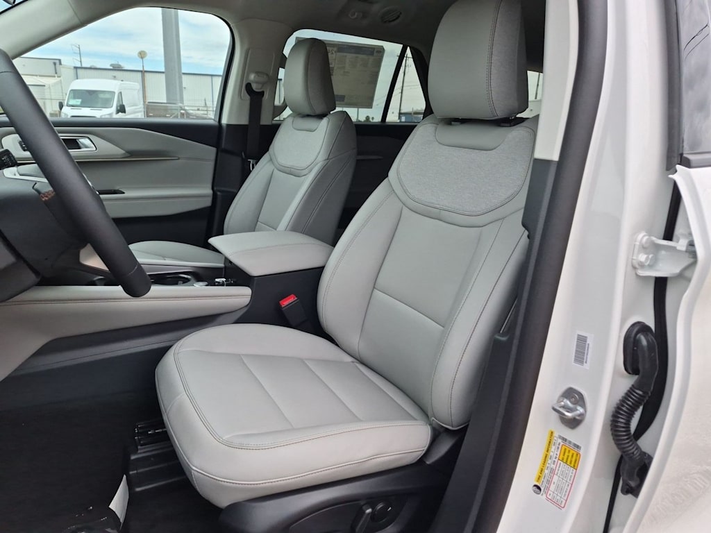 Thumbnail: 2026 Ford Explorer - 11