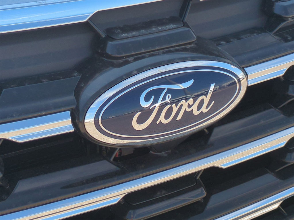 Thumbnail: 2025 Ford Explorer - 7