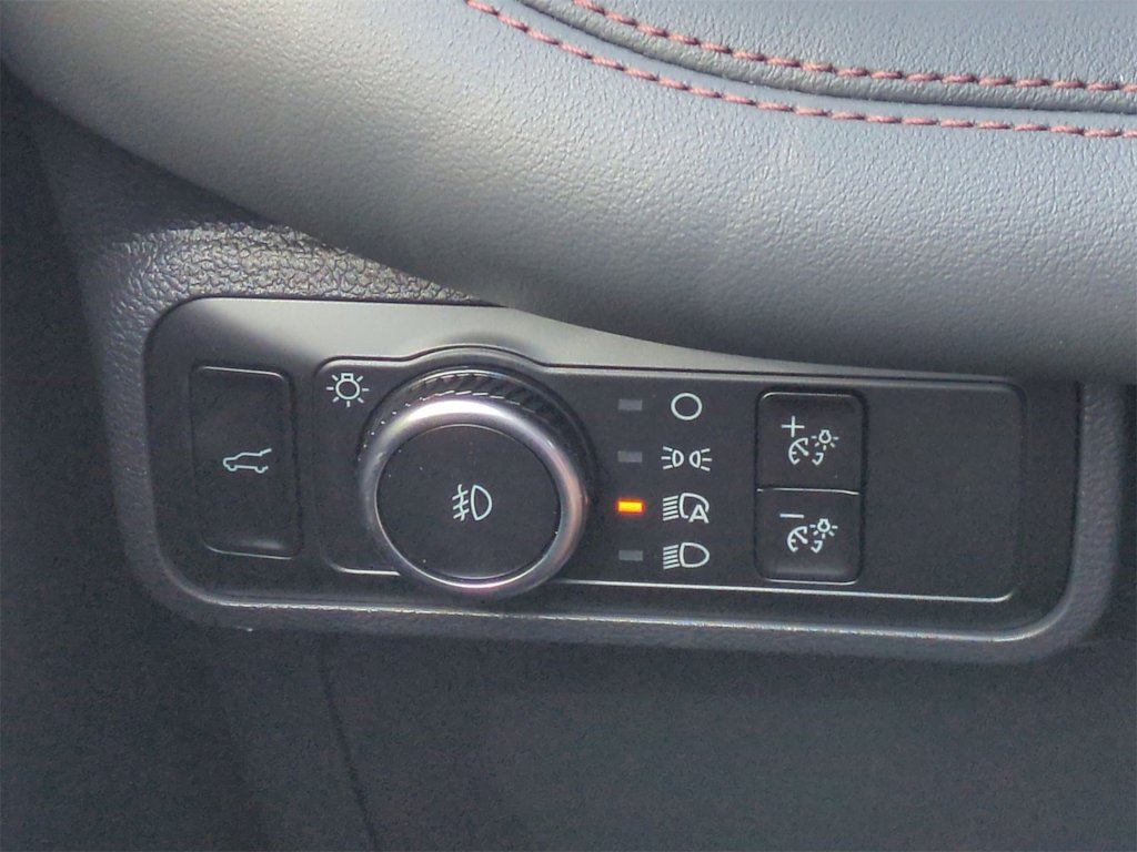 Thumbnail: 2025 Ford Explorer - 29