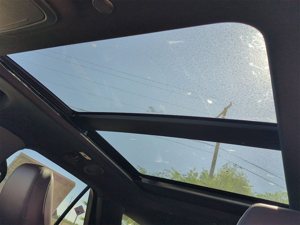 Thumbnail: 2025 Ford Explorer - 30