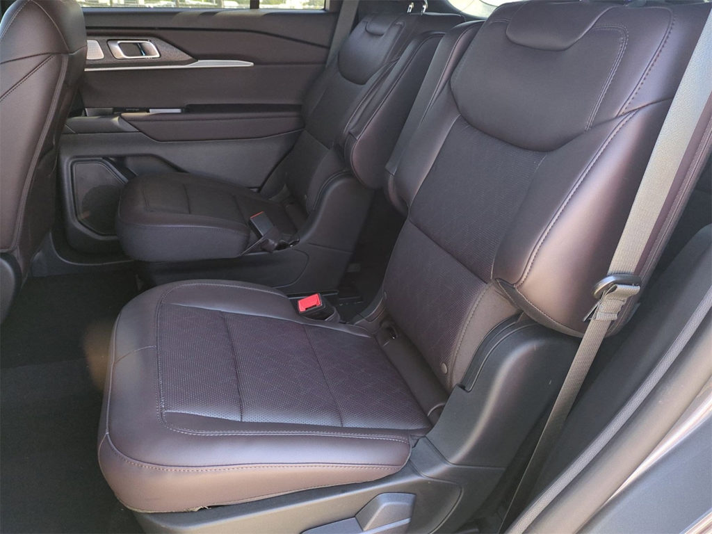 Thumbnail: 2025 Ford Explorer - 13