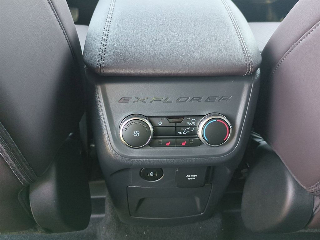 Thumbnail: 2025 Ford Explorer - 31