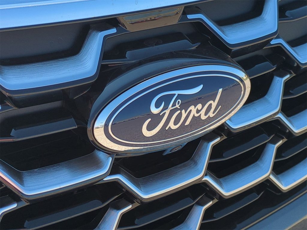 Thumbnail: 2025 Ford Explorer - 7