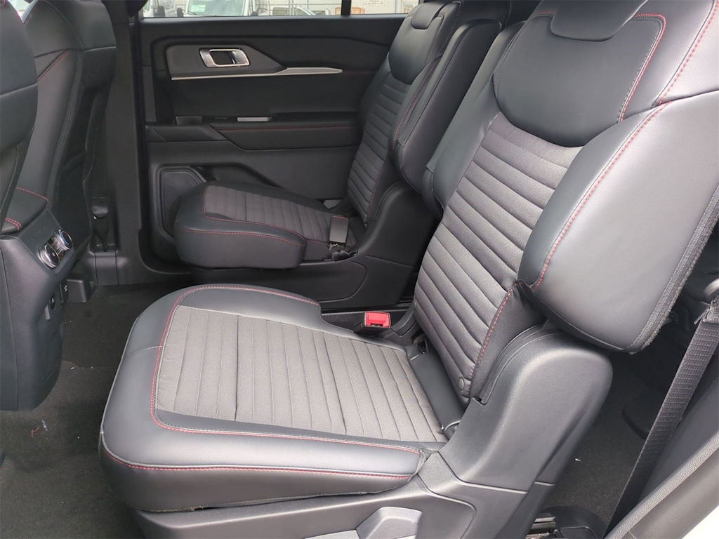 Thumbnail: 2025 Ford Explorer - 13