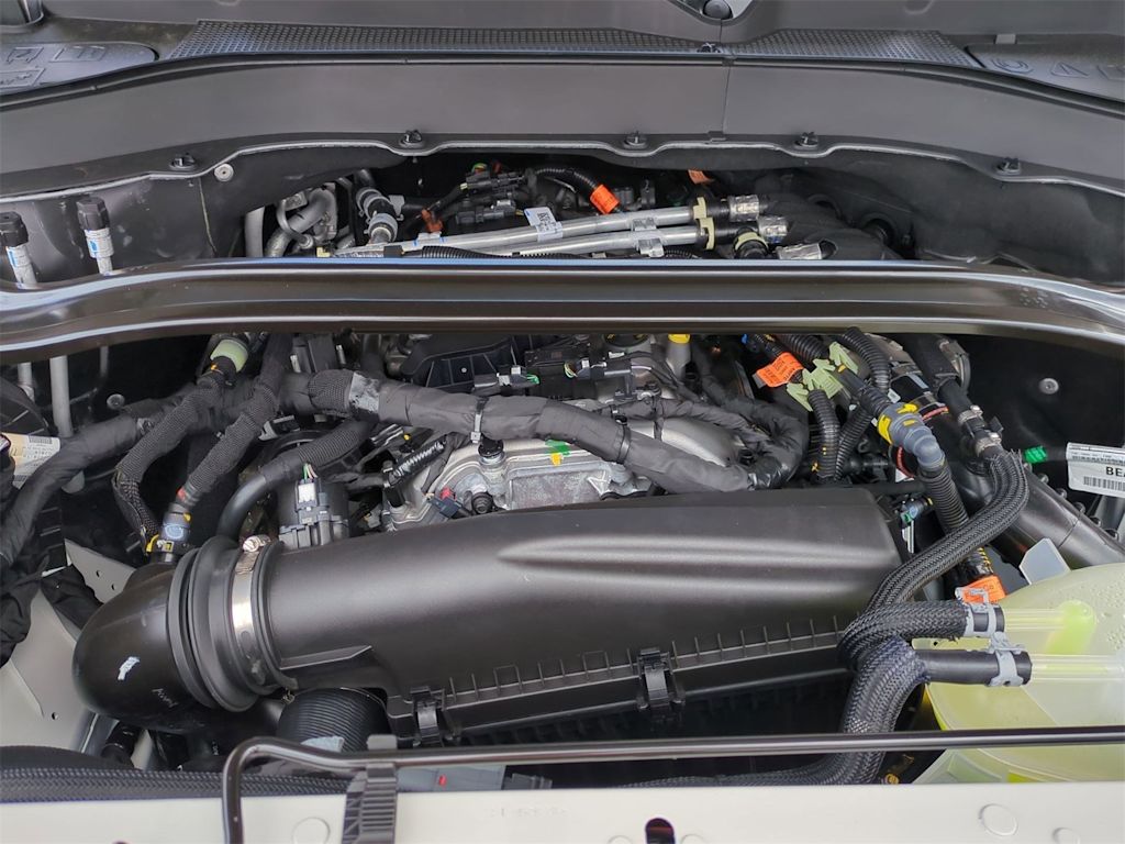 Thumbnail: 2025 Ford Explorer - 9