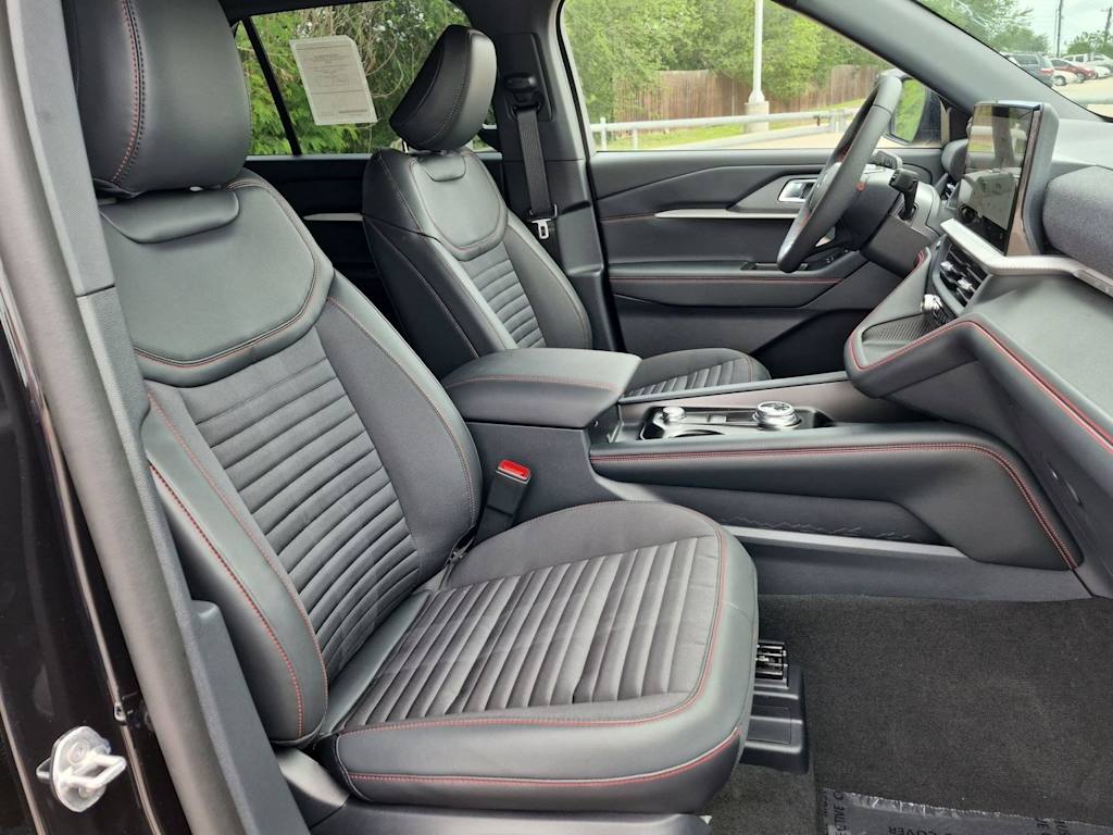 Thumbnail: 2026 Ford Explorer - 9