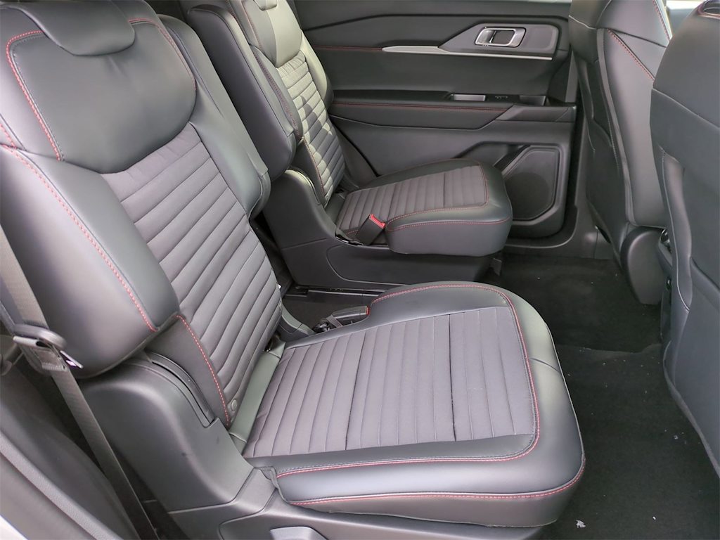 Thumbnail: 2025 Ford Explorer - 33