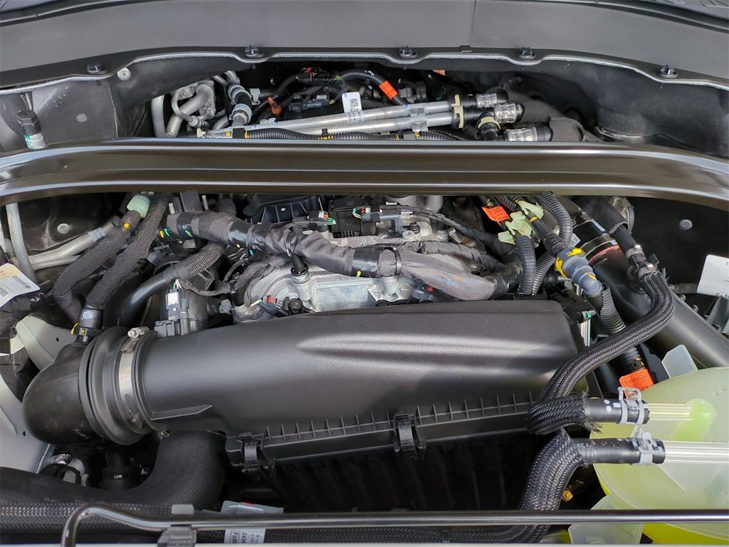 Thumbnail: 2025 Ford Explorer - 9