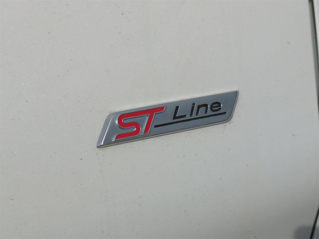 Thumbnail: 2025 Ford Explorer - 34