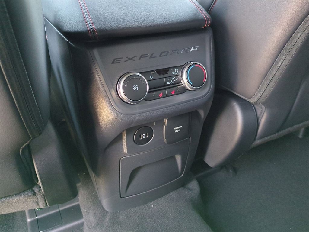 Thumbnail: 2025 Ford Explorer - 30