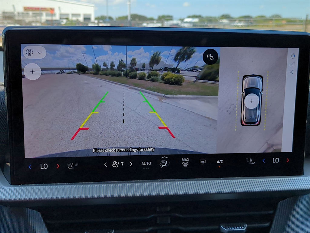 Thumbnail: 2025 Ford Explorer - 26