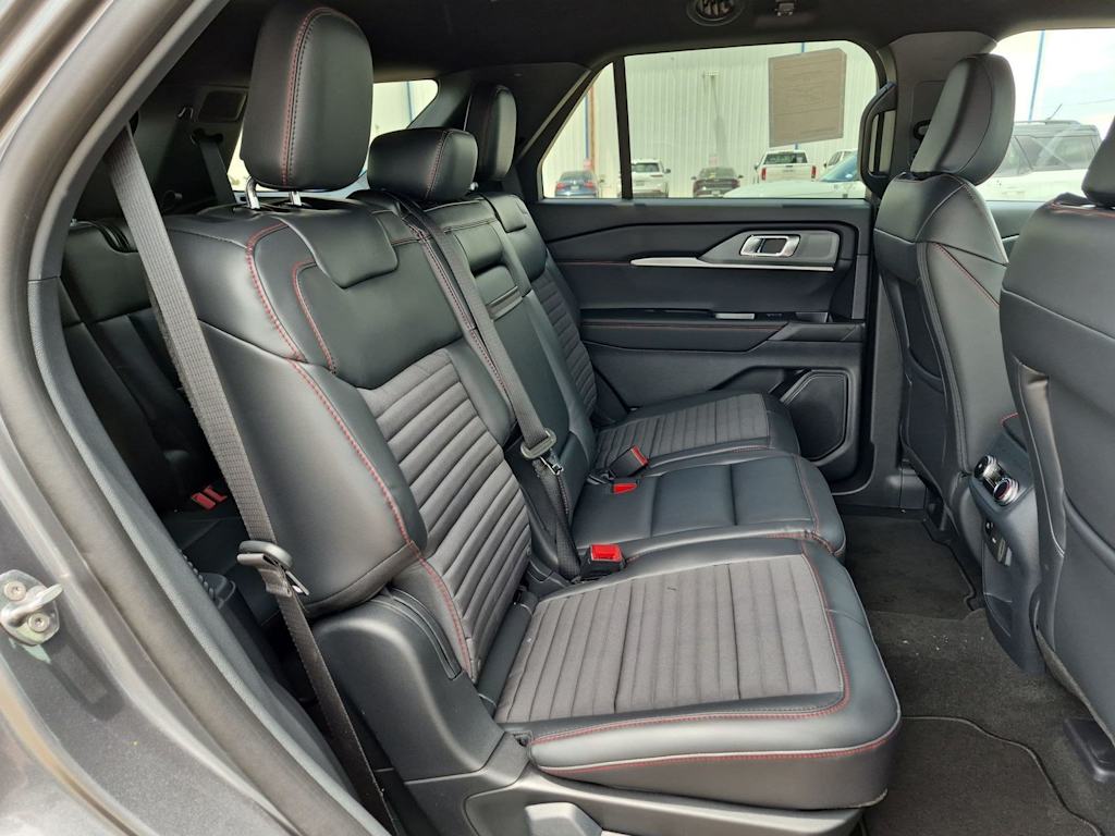 Thumbnail: 2026 Ford Explorer - 33