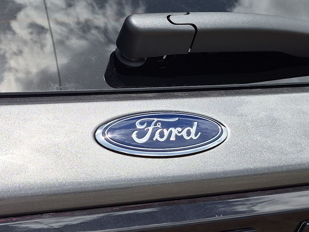 Thumbnail: 2026 Ford Explorer - 7