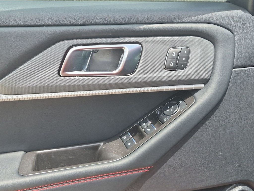 Thumbnail: 2026 Ford Explorer - 32