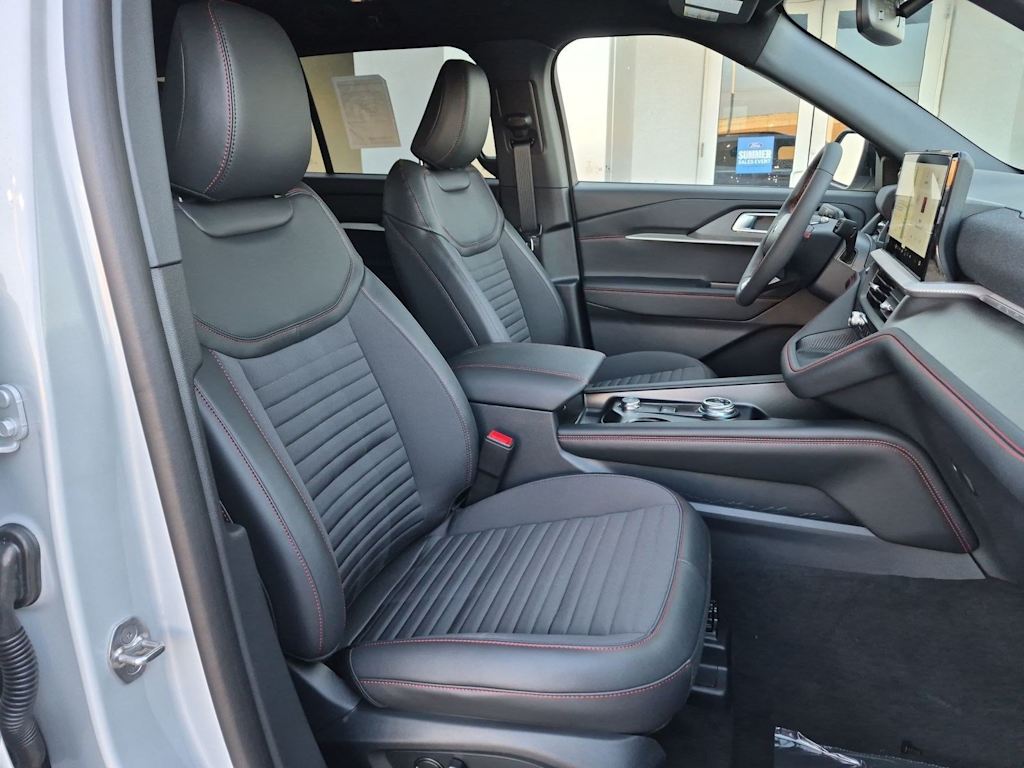Thumbnail: 2026 Ford Explorer - 12