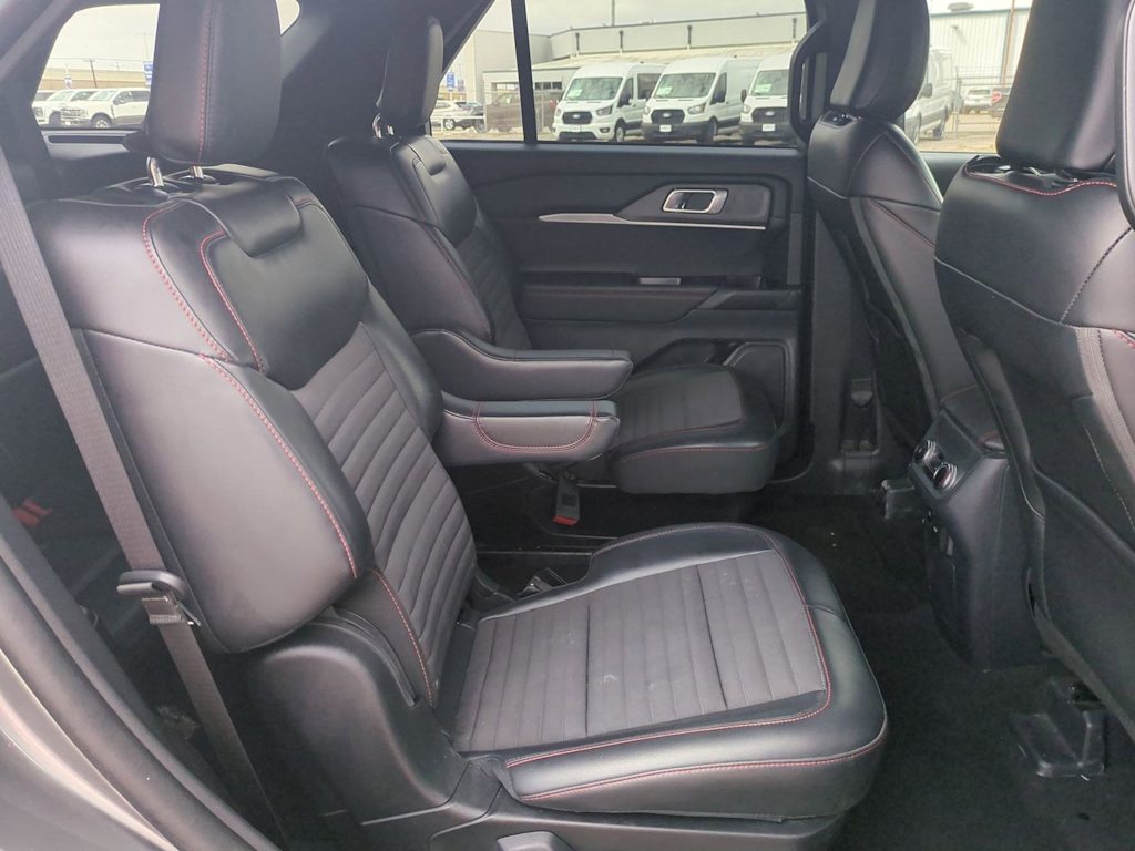 Thumbnail: 2025 Ford Explorer - 33