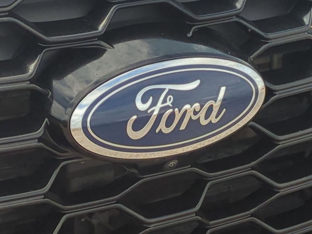 Thumbnail: 2025 Ford Explorer - 7