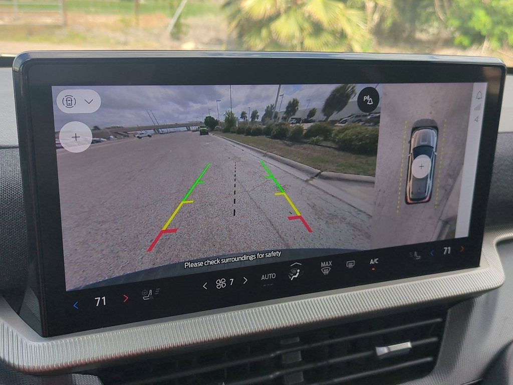 Thumbnail: 2025 Ford Explorer - 27