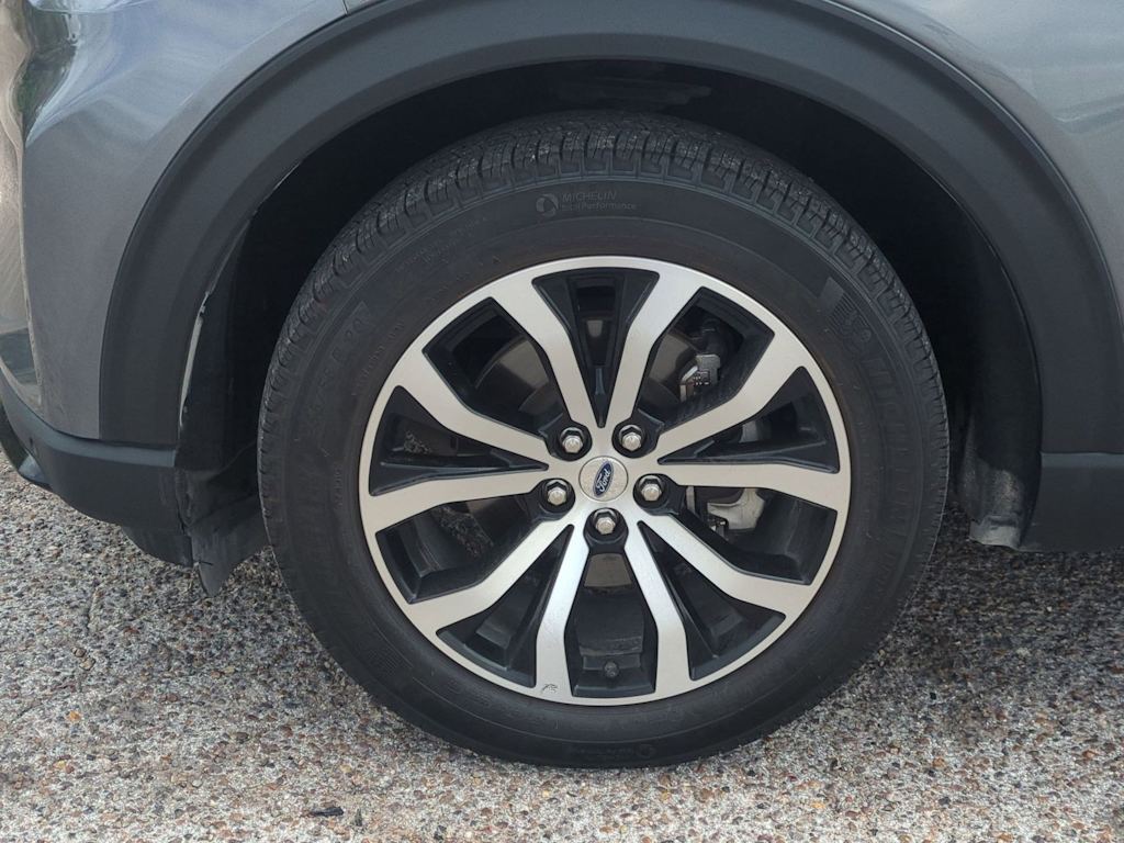 Thumbnail: 2025 Ford Explorer - 8