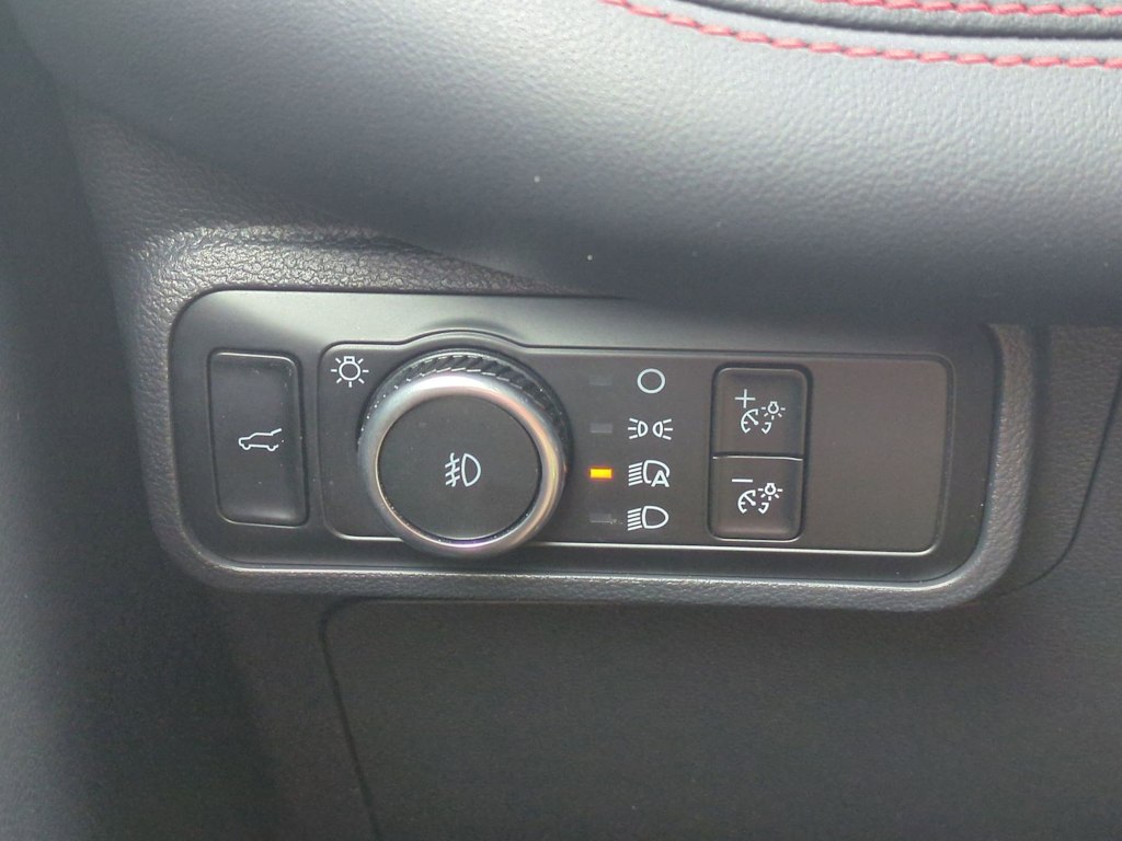 Thumbnail: 2025 Ford Explorer - 28