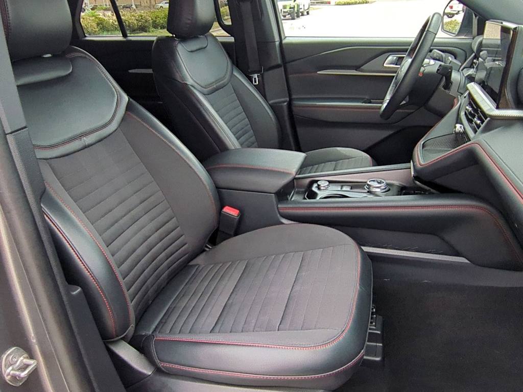 Thumbnail: 2025 Ford Explorer - 11