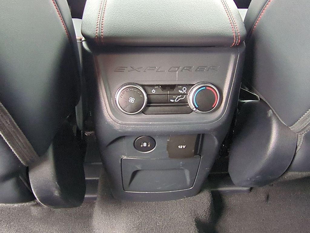 Thumbnail: 2025 Ford Explorer - 29