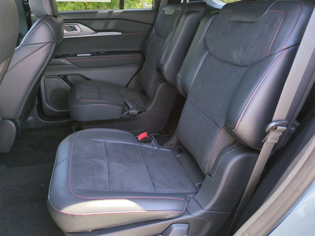 Thumbnail: 2025 Ford Explorer - 13