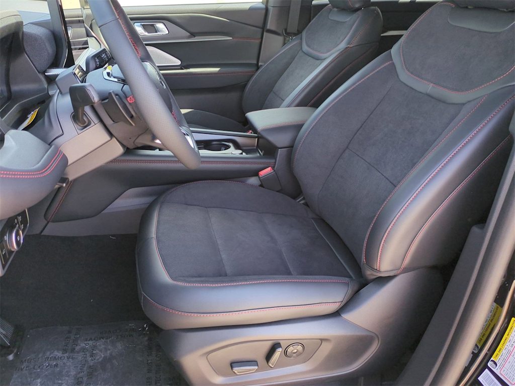 Thumbnail: 2025 Ford Explorer - 11