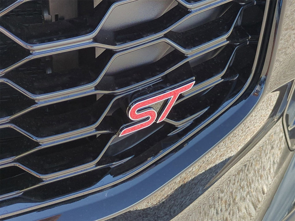 Thumbnail: 2025 Ford Explorer - 35