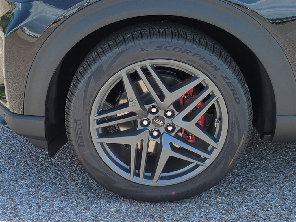 Thumbnail: 2025 Ford Explorer - 8