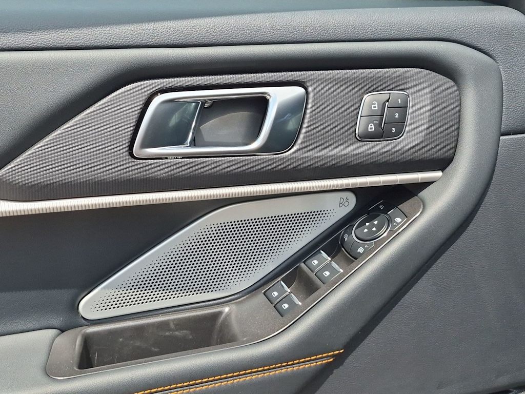 Thumbnail: 2026 Ford Explorer - 33
