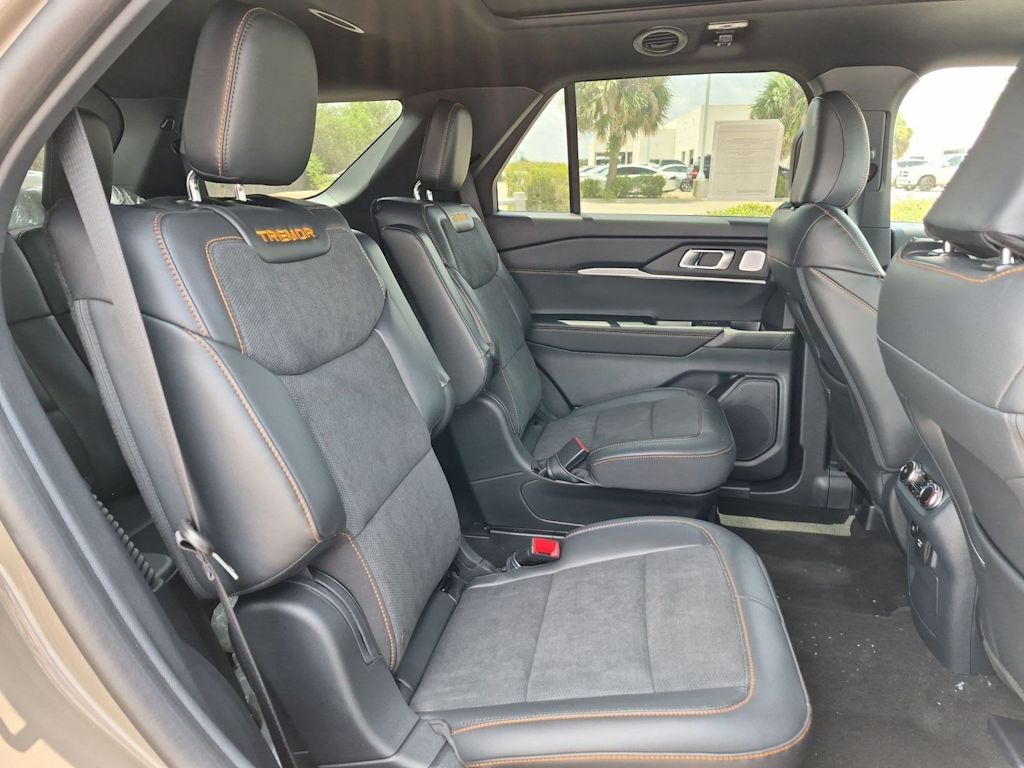Thumbnail: 2026 Ford Explorer - 34