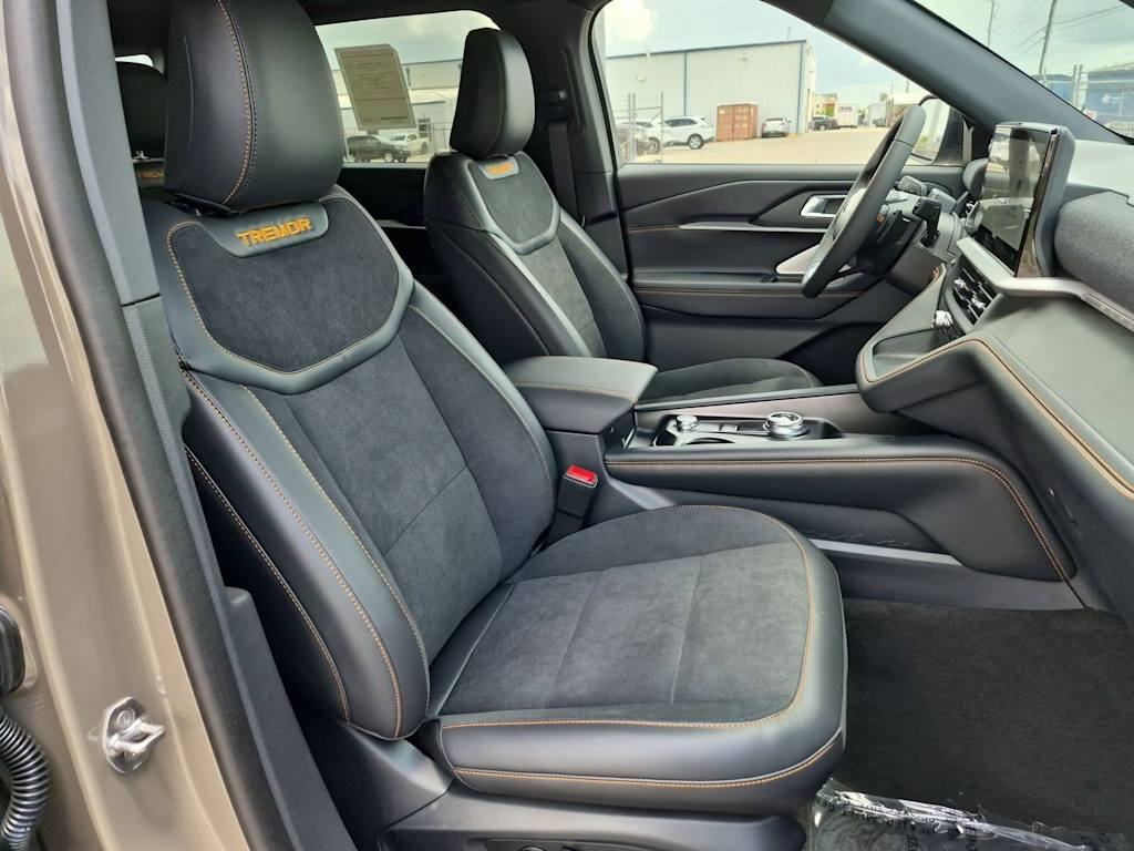 Thumbnail: 2026 Ford Explorer - 12
