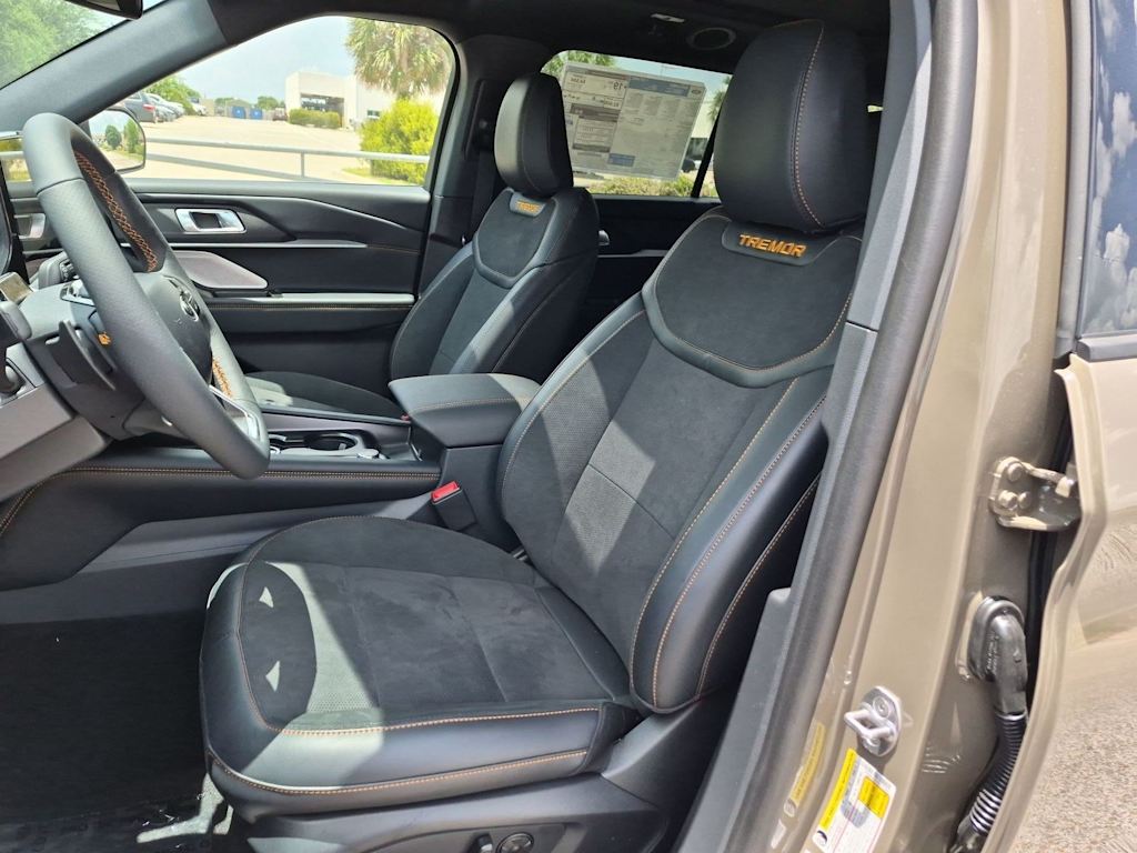Thumbnail: 2026 Ford Explorer - 11