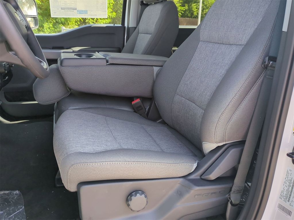 Thumbnail: 2026 Ford F-250 - 11