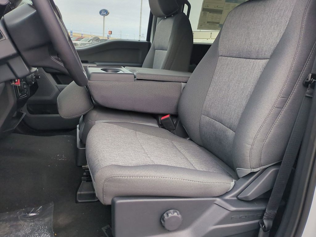 Thumbnail: 2026 Ford F-250 - 11