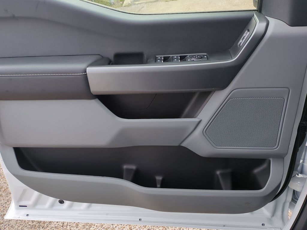 Thumbnail: 2026 Ford F-250 - 28